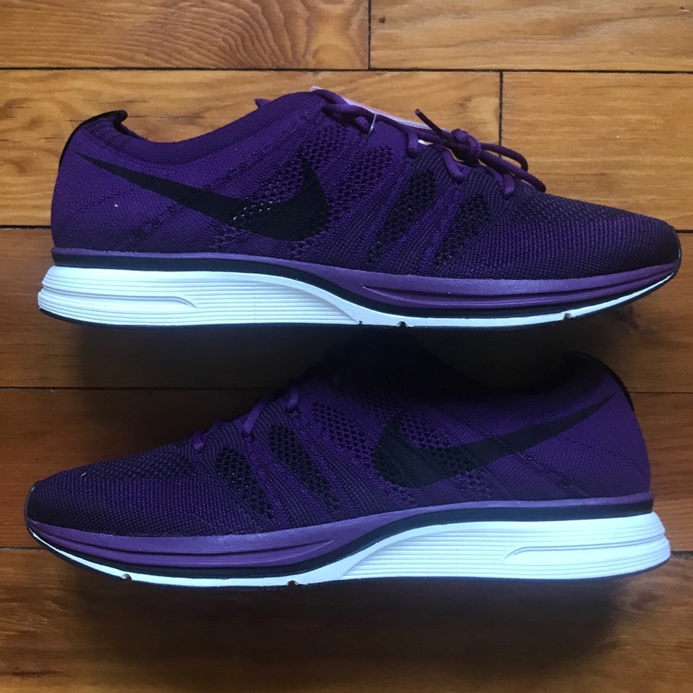 New Nike Flyknit Trainer Purple Black White